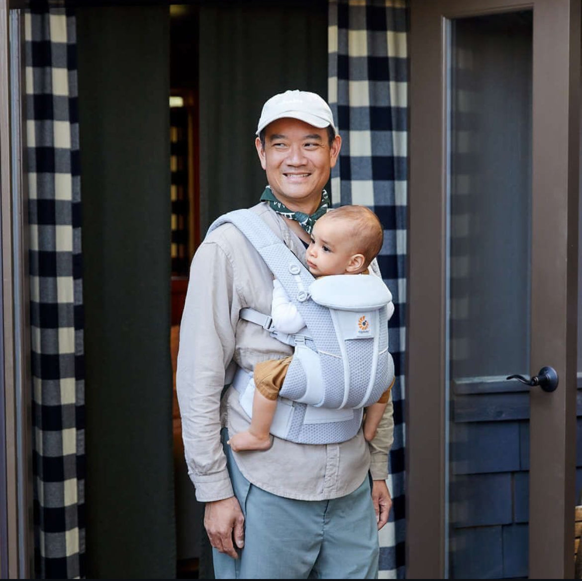 Ergobaby Omni Breeze - Gris Perla